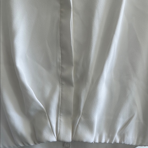 Dynamite White Cropped Long Sleeve Notched Collar Shirt - Picture 4 of 8